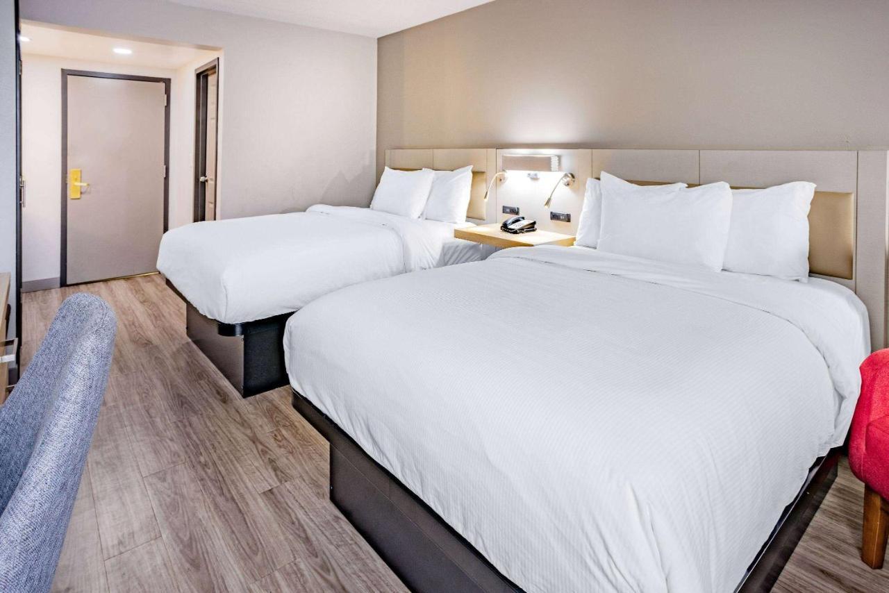 Wingate By Wyndham Fishkill Hotel Екстериор снимка